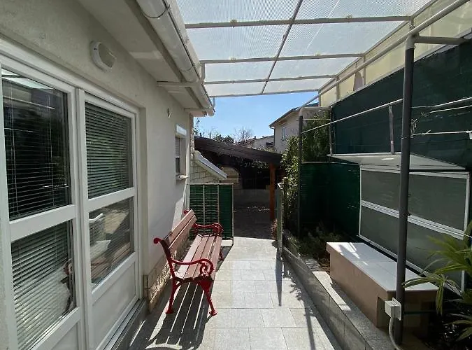 Apartmani Sara